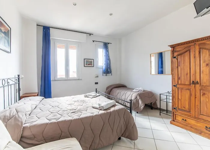 Paolina 2* Viareggio