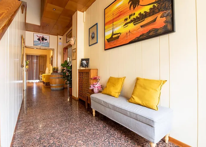 Hotel Paolina Viareggio