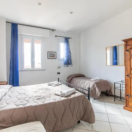 Paolina 2* Viareggio