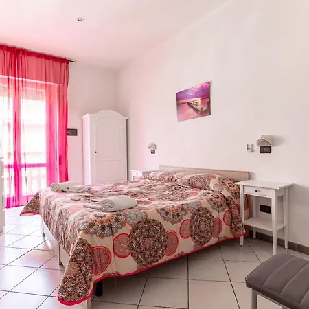 Paolina 2* فياريجيو